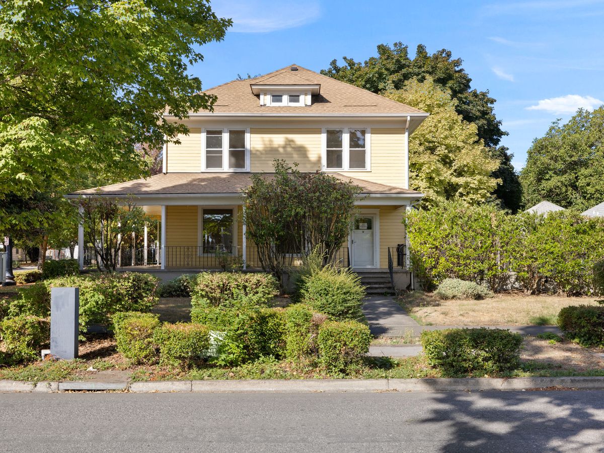 Family Promise house, Hillsboro — finished 1912 exterior with wraparound porch